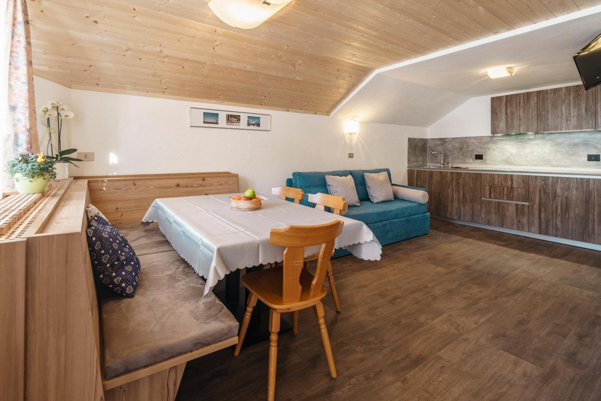 Pension Garni Plang St. Kassian Exterior foto